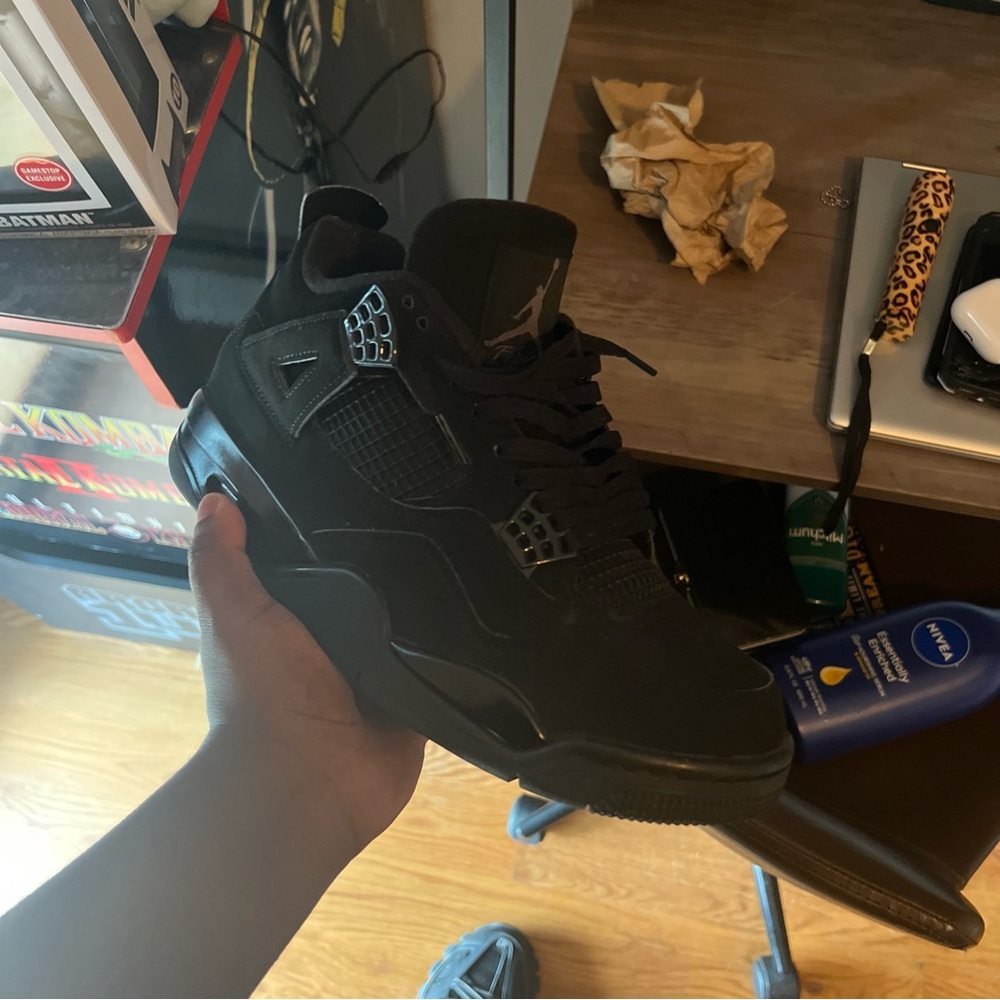 Jordan 4 Black Cats